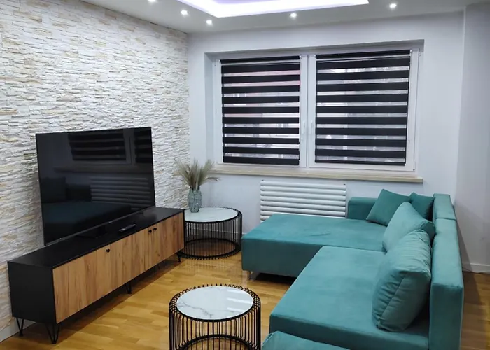 Willa Zuzanna Apartamenty, Wczesniej Willa Italia