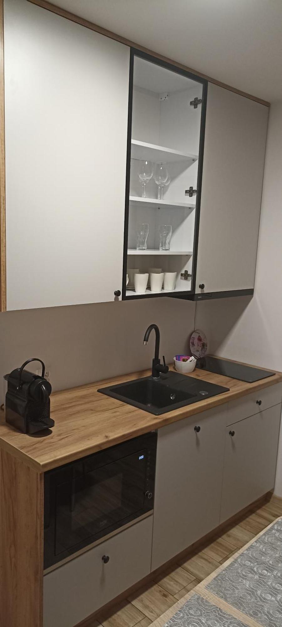 Zuzanna Apartamenty, Wczesniej Italia Ustron