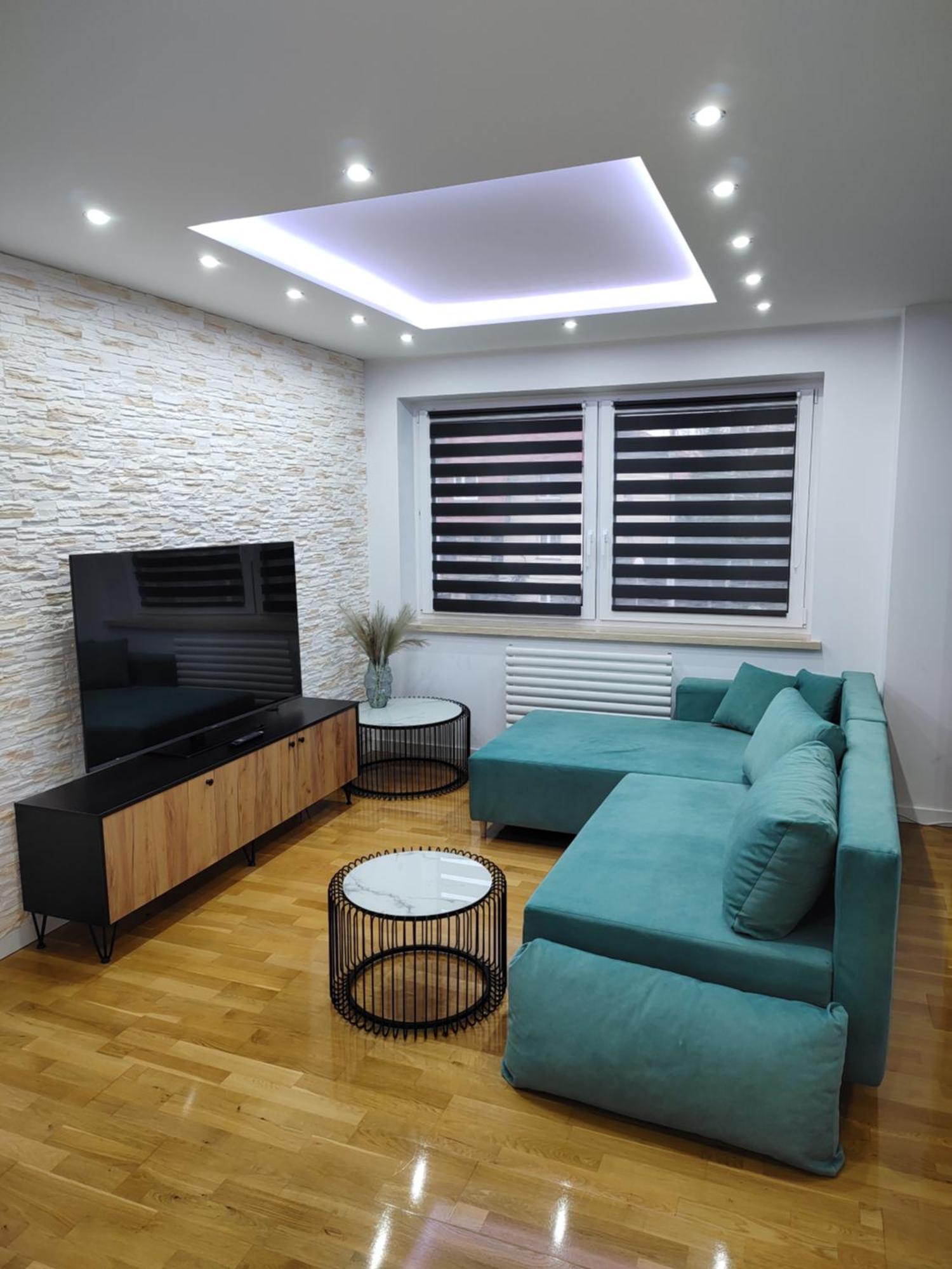 Zuzanna Apartamenty, Wczesniej Italia * Ustron